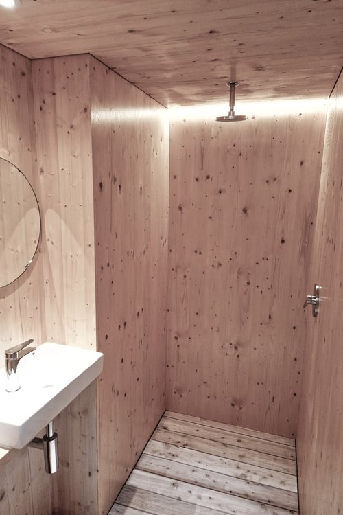 Actualité de CCHE pour la transformation d’un ancien raccard en logement de vacances Bruson Suisse