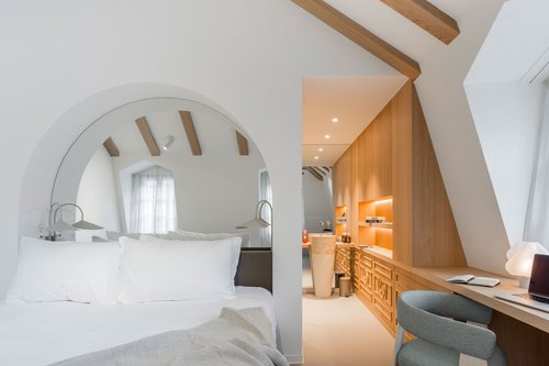 Transformation et rénovation historique de l'Hôtel de la Cigogne à Saint Ursanne Jura Suisse