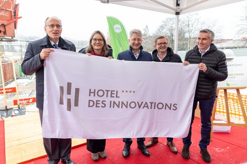 Actualite de CCHE pour la Première pierre du Marly Innovation Center (MIC) à Marly Suisse