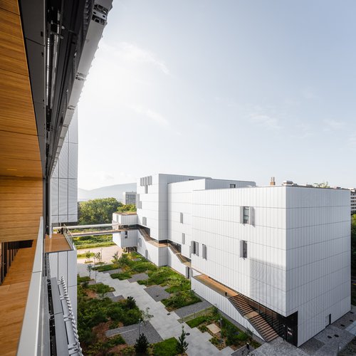 Réalisation de CCHE pour La Résidence étudiante du Grand Morillon Suisse