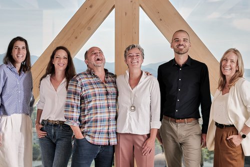 Actualité CCHE Une gouvernance qui se transmet, un engagement qui se poursuit Suisse