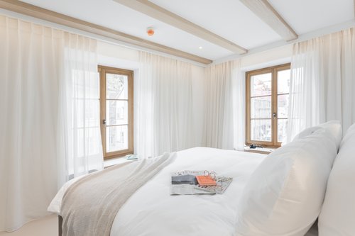 Transformation et rénovation historique de l'Hôtel de la Cigogne à Saint Ursanne Jura Suisse