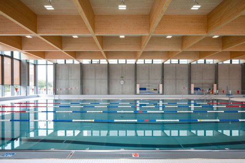 Architecture et Direction de travaux de CCHE pour la piscine de Marly Suisse