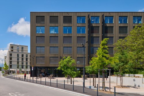 Architecture et Réalisation de CCHE pour le Quartier résidentiel à Bussigny Côté Gare Suisse