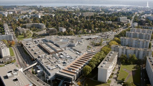 © Rainer Sohlbank Architecture de CCHE pour l'extension du centre commercial Balexert Suisse