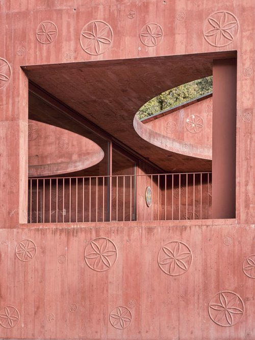 Portrait de CCHE Stéphanie Suard Dancet Architecte associée Suisse