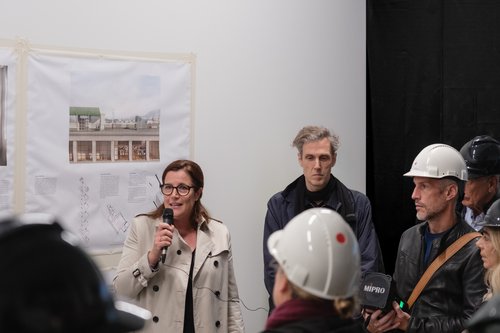 Actualité revue de presse de CCHE dans les médias Léman Bleu et la Tribune de Genève pour le Bâtiment d'art contemporain Genève Suisse