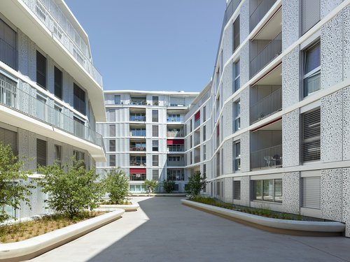 Architecture de CCHE des bâtiment de logements du Petit Mont-Riond Suisse