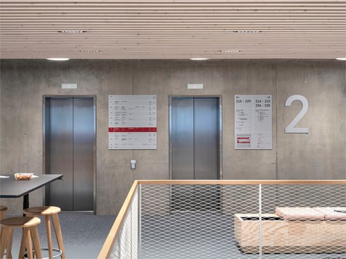 Actualité de CCHE pour la signalétique du siège de l'organisation internationale Médecins sans frontières MSF à Genève Suisse