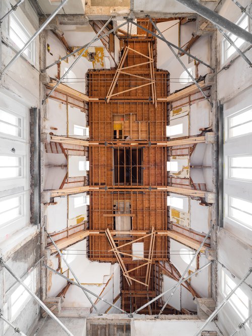 © Hiris Images Transformation de CCHE pour le Domaine Barton Suisse