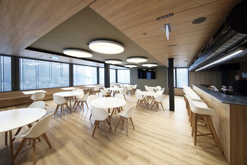 Architecture de CCHE pour La Résidence étudiante du Grand Morillon Suisse