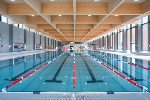 Architecture et Direction de travaux de CCHE pour la piscine de Marly Suisse