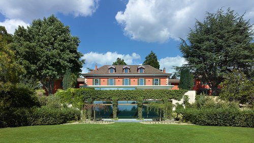 Transformation de CCHE d'une Villa de Maître Suisse