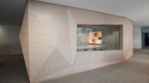 Architecture d'intérieur de CCHE des locaux administratifs de Nestlé Purina Suisse