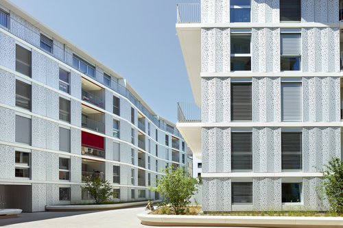 Architecture de CCHE des bâtiment de logements du Petit Mont-Riond Suisse