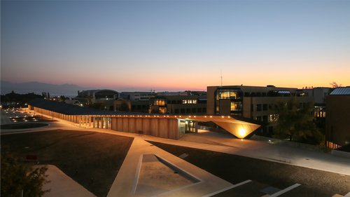 Architecture de CCHE du bâtiment public EPFL Artlab Suisse