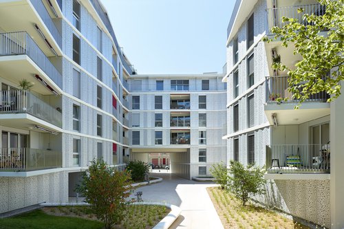 Architecture de CCHE des bâtiment de logements du Petit Mont-Riond Suisse