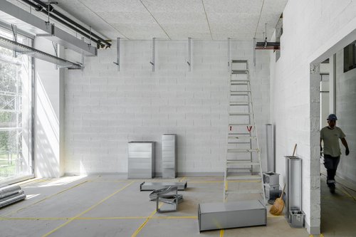 Architecture en chantier de CCHE pour The Hive 8 Suisse